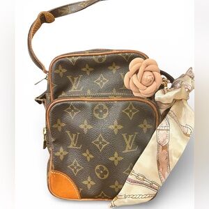 LOUIS VUITTON AMAZONE WITH COA Brown Monogram Crossbody Bag